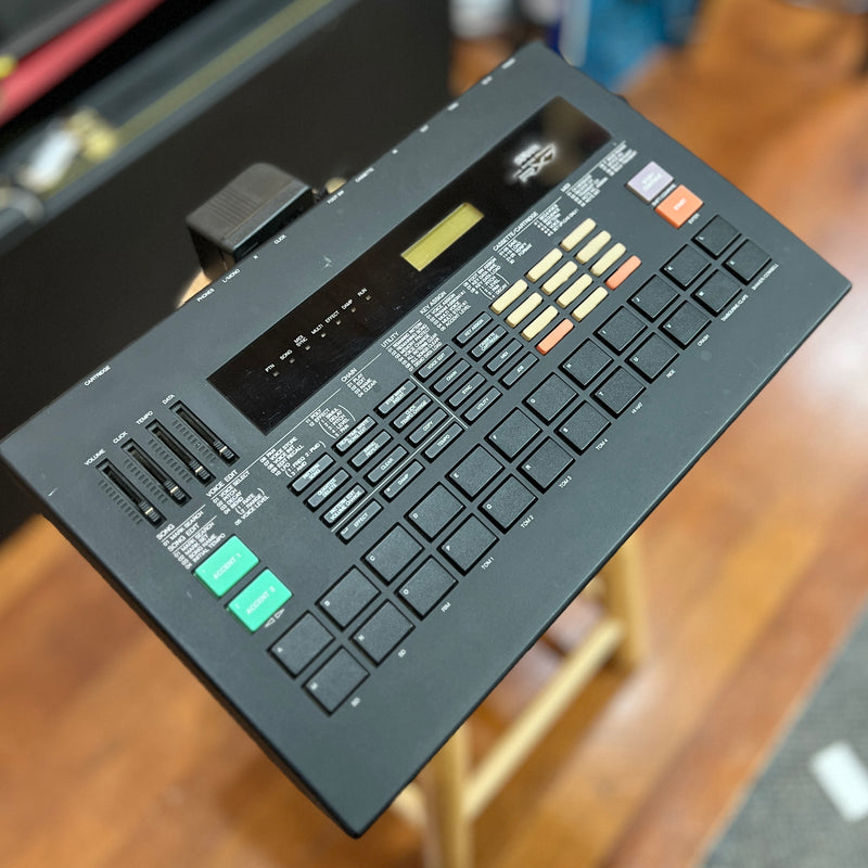 VINTAGE Yamaha RX-7 Drum Machine