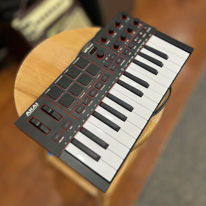 USED AKAI MPK mini USB C MIDI Keyboard