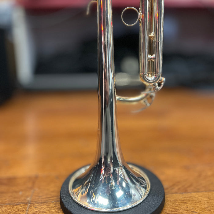 USED Yamaha YTR4335GSII Intermediate Silver Trumpet Outfit (Z86274)
