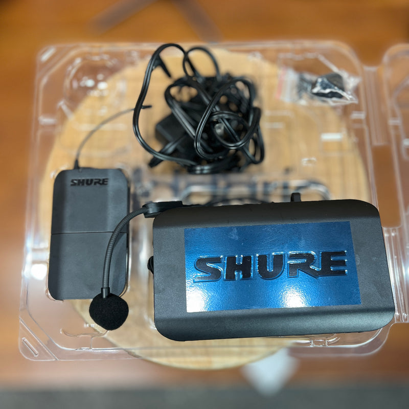 USED Shure BLX14/P31 Headworn Wireless System with PGA31 Headset Microphone (H9: 512 to 542 MHz) (2EH15285562 2EH19435633)