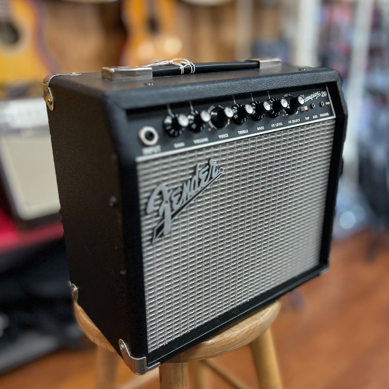 USED Fender Champion 20 Guitar Combo Amp