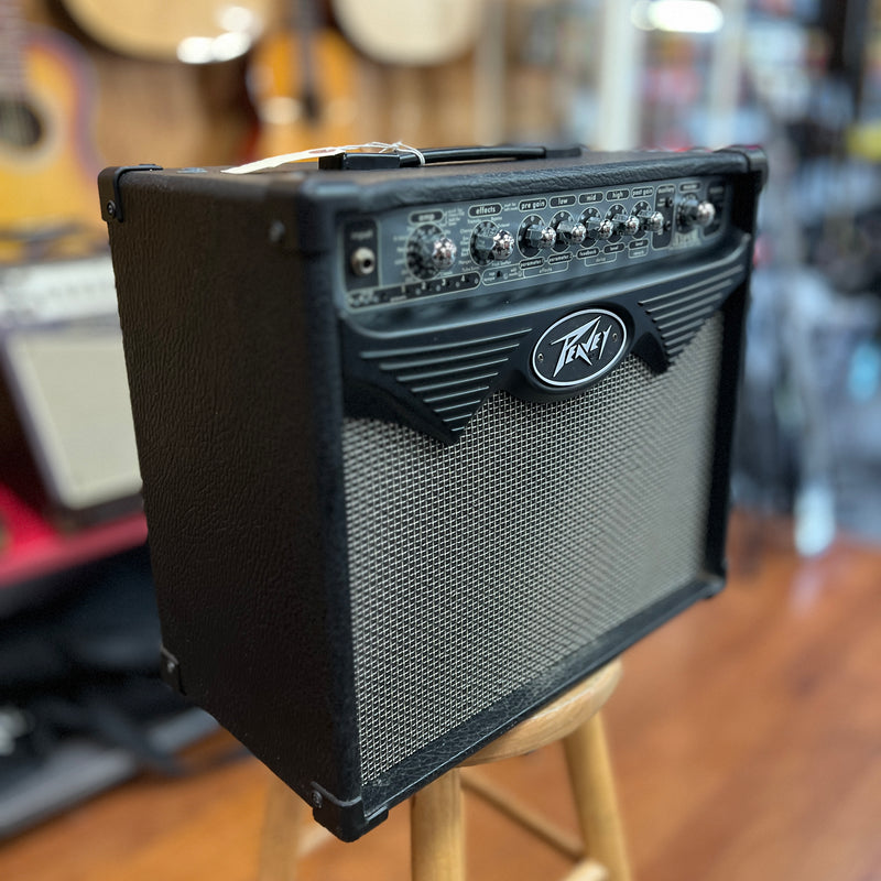 USED Peavey Vypyr 15W Modeling Amplifier