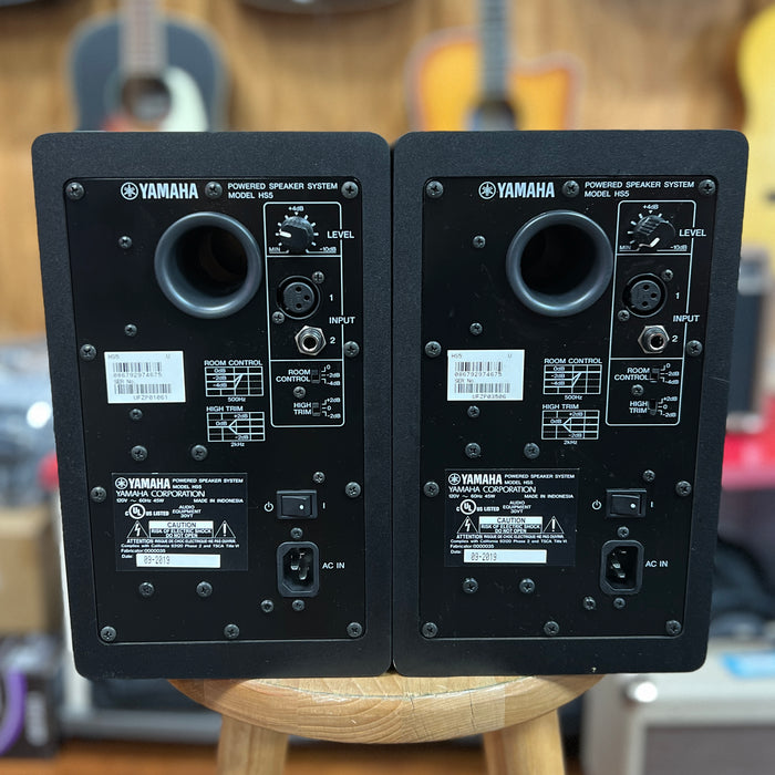 USED Yamaha HS5 Powered Studio Monitor PAIR, Black