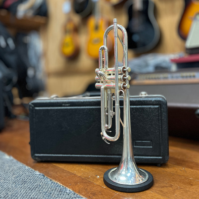 USED Yamaha YTR-232S Silver Trumpet Outfit