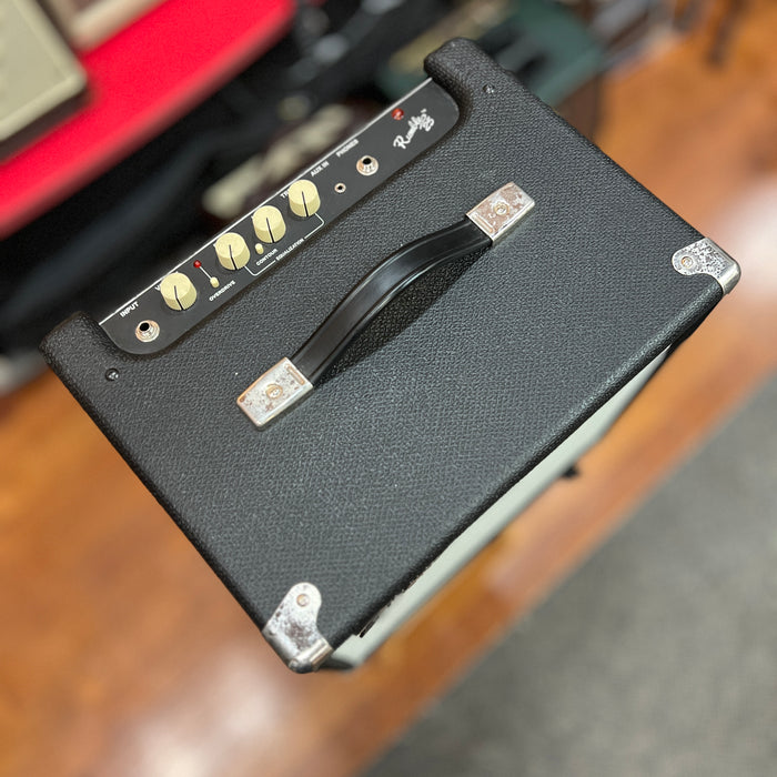 USED Fender Rumble 25 Bass Combo Amp