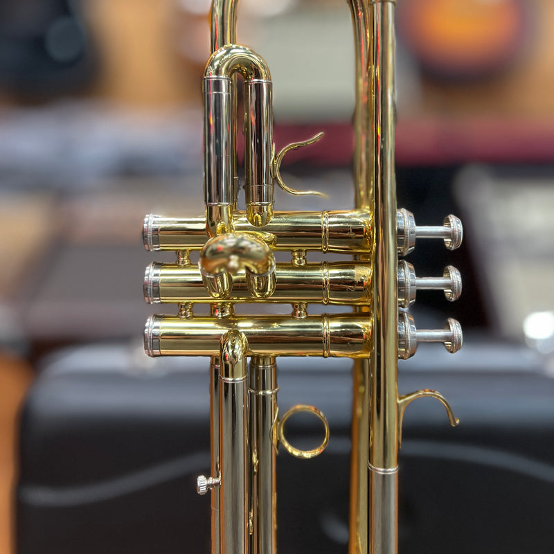 USED Rossetti  Brass Trumpet Outfit (ST0809004)