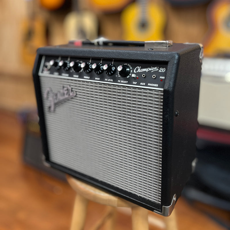USED Fender Champion 20 Guitar Combo Amp