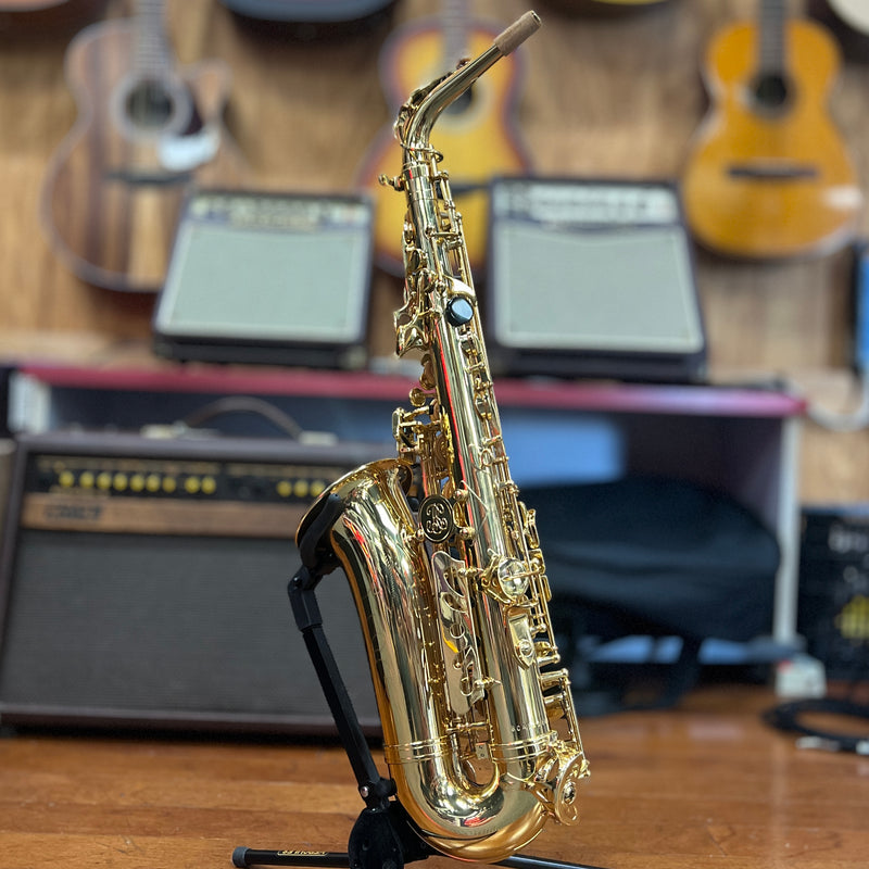 USED Buffet Crampon Student Alto Saxophone Outfit, Serial BCA800823