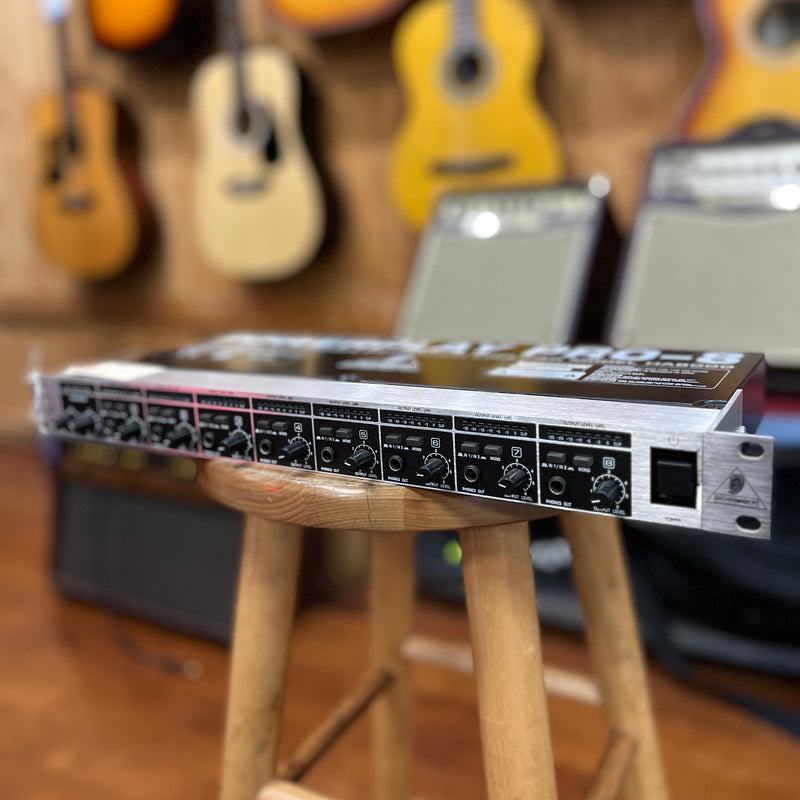 USED Behringer HA8000 - Headphone Amplifier