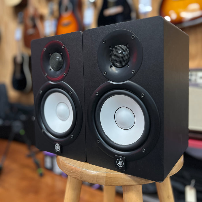 USED Yamaha HS5 Powered Studio Monitor PAIR, Black