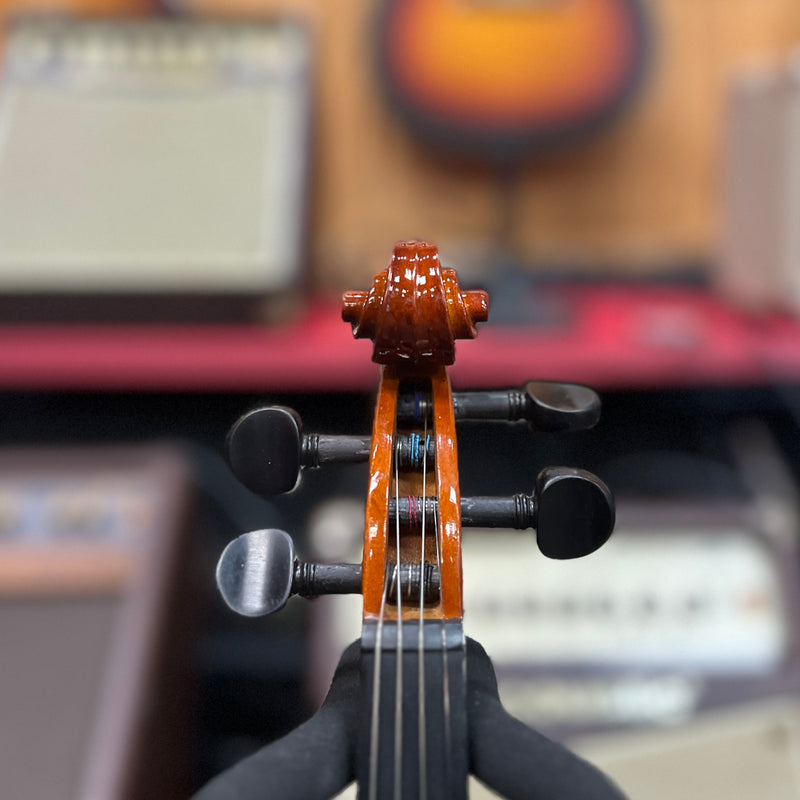 USED Brandenburg VN-880 Violin Outfit with Case and Bow, 3/4