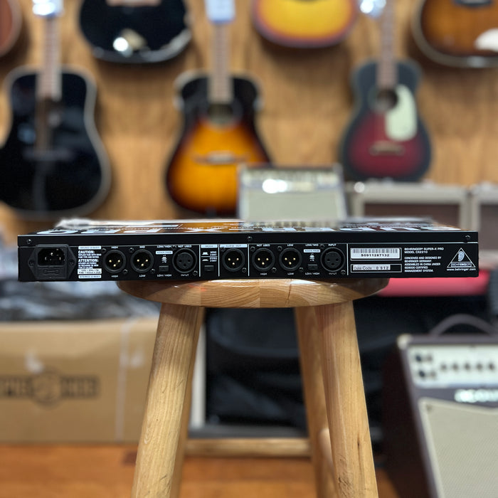 USED Behringer CX2310  Stereo 2 way mono 3 way Crossover