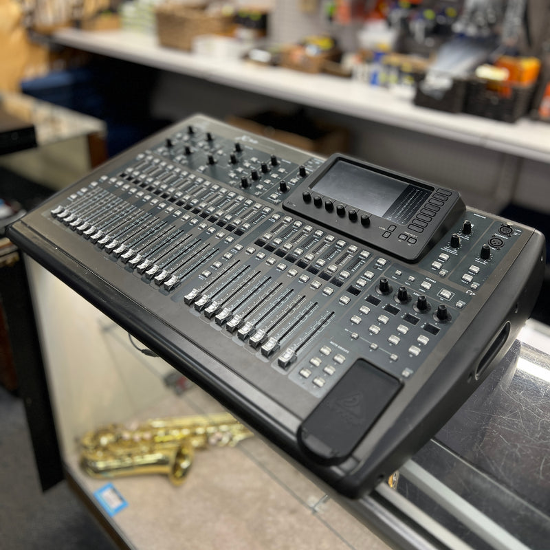 USED Behringer X32 40-Channel, Digital Mixer