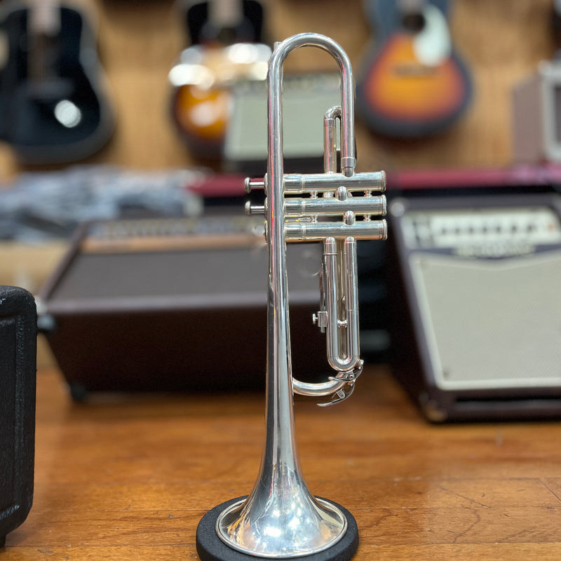 USED Yamaha YTR-232S Silver Trumpet Outfit