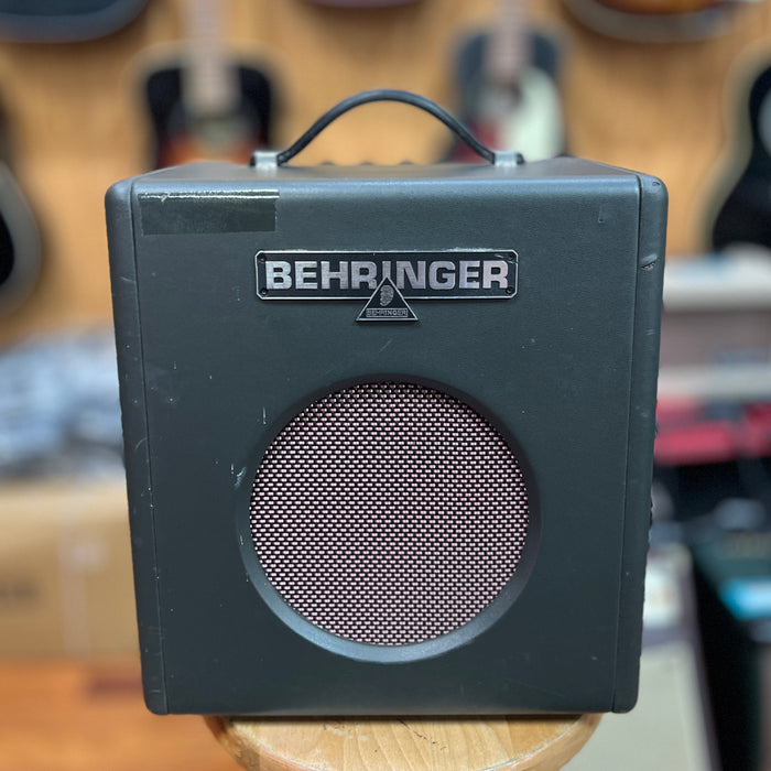 USED Behringer Thunderbird Bx108 Bass Combo Amp