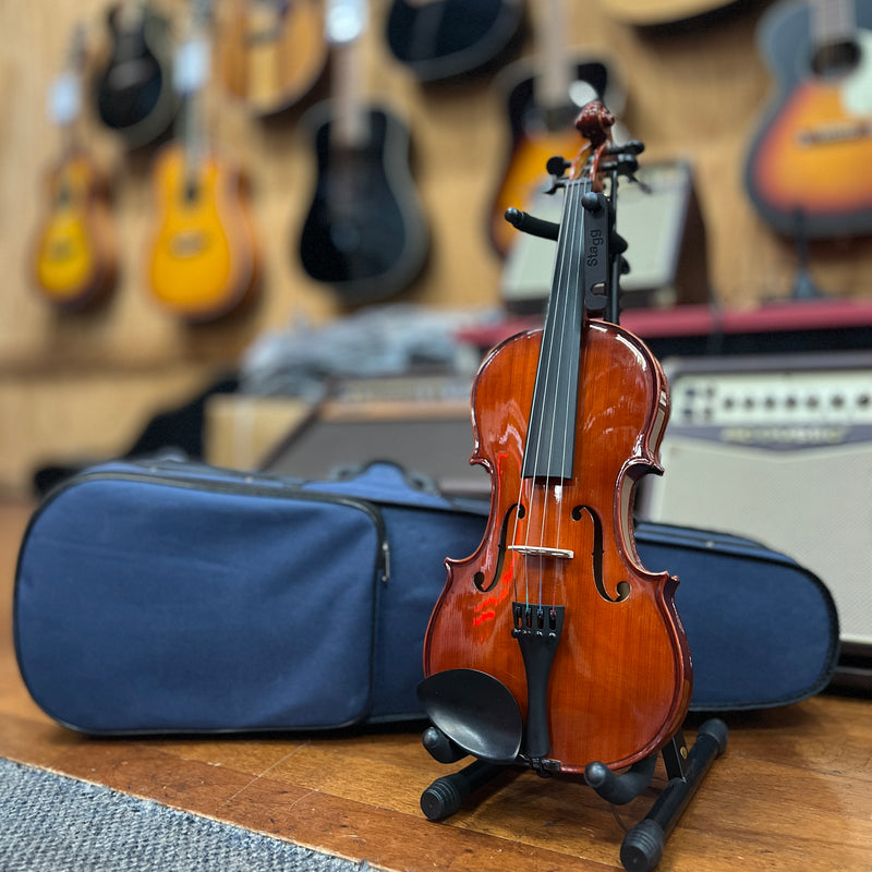USED Leonardo 4/4 Violin W/Case and Bow