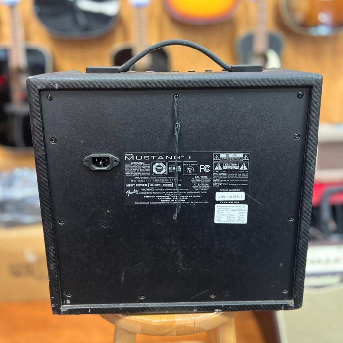 USED Fender Mustang I Combo Amp