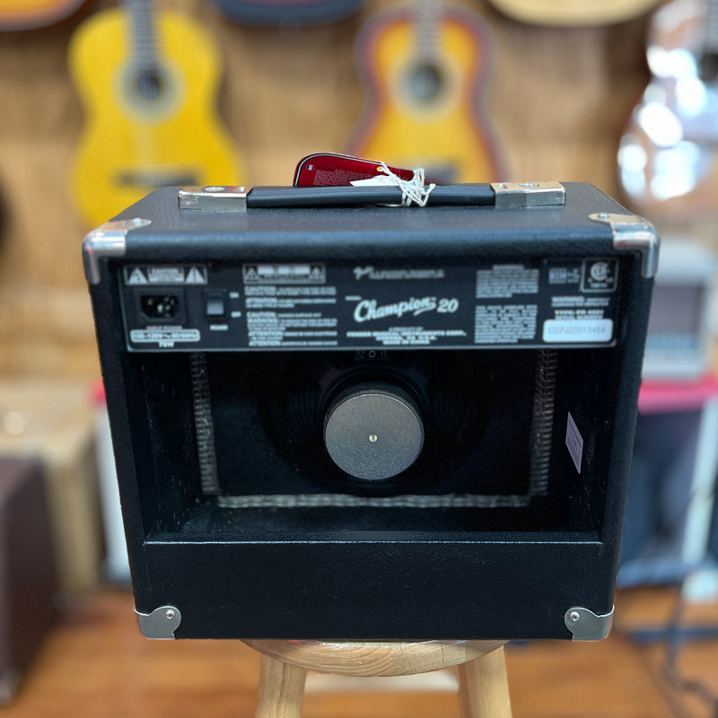 USED Fender Champion 20 Guitar Combo Amp