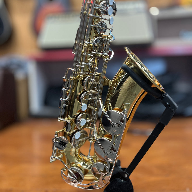 USED Yamaha Advantage AS1 Alto Saxophone Outfit