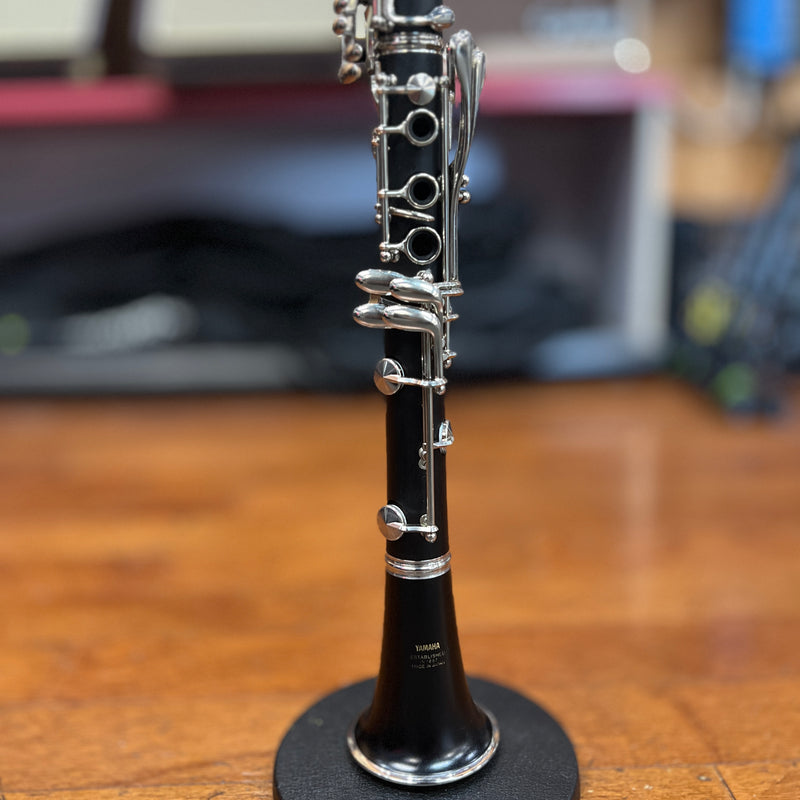 USED Yamaha YCL-34 Intermediate Wood Clarinet Outfit, Serial # 037705