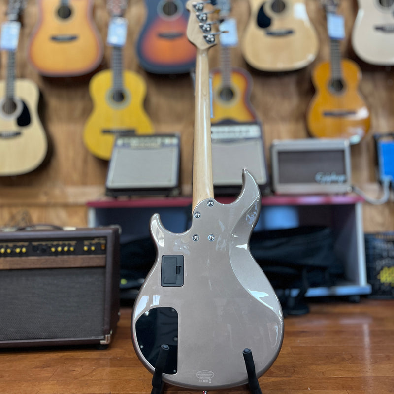 USED Yamaha BB614 4-string Active Electric Bass, Silver