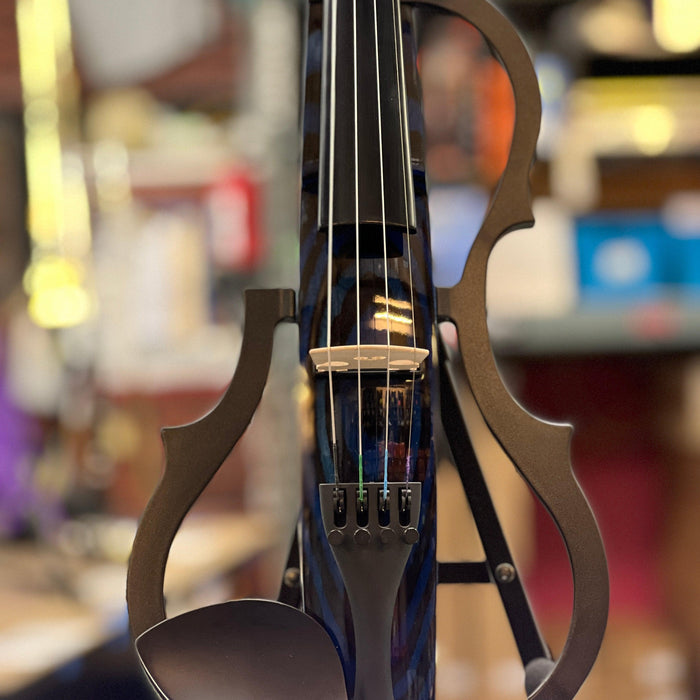 Geneva Advanced Electric Violin Outfit, Black and Blue